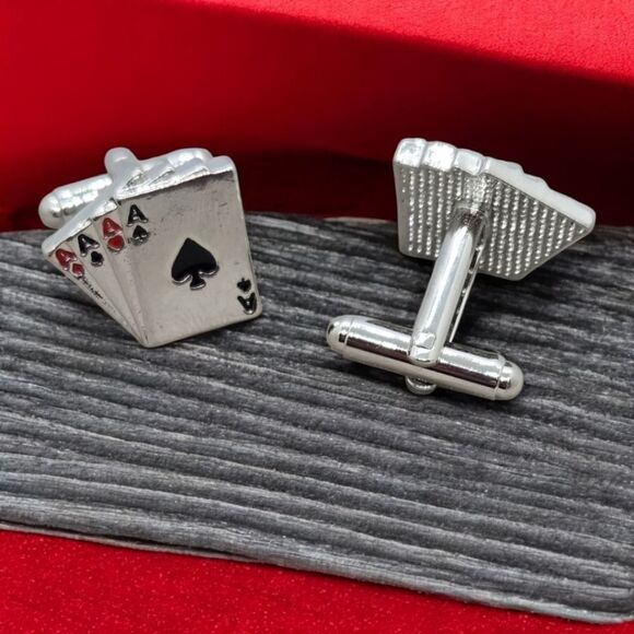 Four Aces Cufflinks Men's Tuxedo Prom Wedding Formal Poker Player Texas Hold Em - Picture 5 of 6